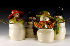 1_snowman-statues